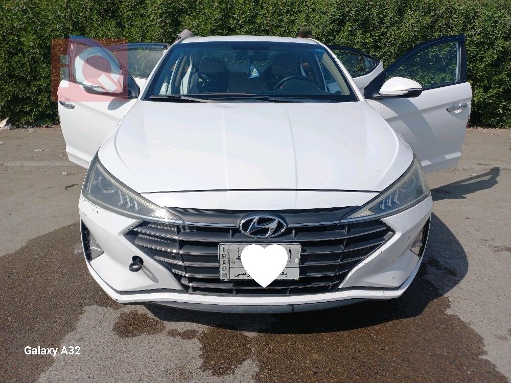 هيونداي النترا